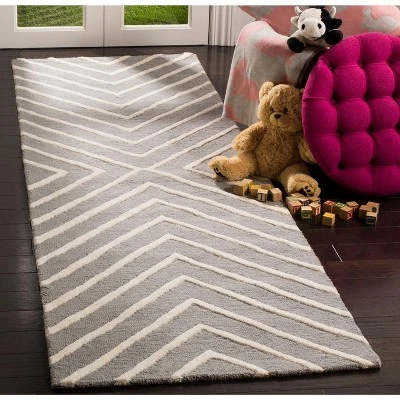 Safavieh Kids SFK920 Hand Tufted Area Rug - Safavieh 1 Safavieh Kids SFK920 Hand Tufted Area Rug - Safavieh