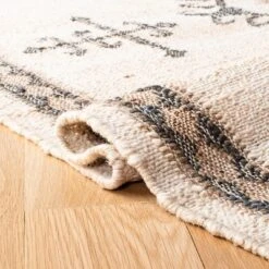 Kilim KLM762 Hand Woven Area Rug - Safavieh 7 Kilim KLM762 Hand Woven Area Rug - Safavieh -Safavieh GUEST 0cbd8836 1bae 4775 955e 4e2e2e92c032