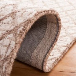 Abstract ABT203 Hand Tufted Area Rug - Safavieh -Safavieh GUEST 0d9bab44 39ff 4e21 b17d da17b32d9c40