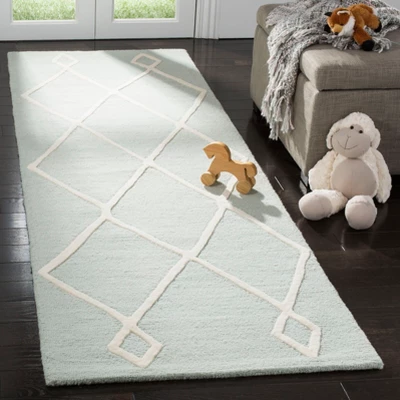 Safavieh Kids SFK906 Hand Tufted Area Rug - Safavieh 1 Safavieh Kids SFK906 Hand Tufted Area Rug - Safavieh