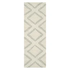 Becky Geometric Tufted Accent Rug - Safavieh 12 Becky Geometric Tufted Accent Rug - Safavieh -Safavieh GUEST 3b66a65c 9a7a 4c91 8705 ebf0e8733392
