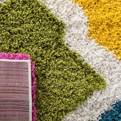 Shag Kids SGK562 Power Loomed Area Rug - Safavieh 3 Shag Kids SGK562 Power Loomed Area Rug - Safavieh - Image 3