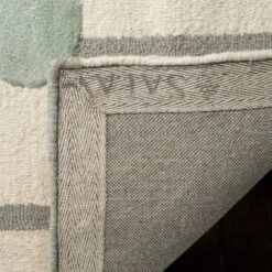 Safavieh Kids SFK909 Hand Tufted Area Rug - Safavieh 5 Safavieh Kids SFK909 Hand Tufted Area Rug - Safavieh -Safavieh GUEST 41e5fe60 4469 45ca 9ef1 764a83259c37