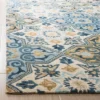 Dayna Medallion Hooked Rug - Safavieh