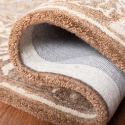 Anatolia AN558 Hand Tufted Traditional Area Rug - Safavieh -Safavieh GUEST 44276245 a96c 48ce 9ad1 4eb4b4142cd1