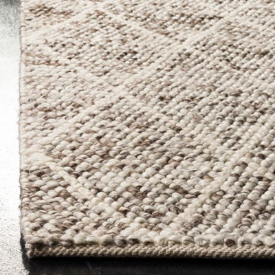 Milagros Diamond Accent Rug - Safavieh 1 Milagros Diamond Accent Rug - Safavieh