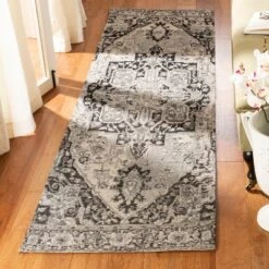 Brandi Medallion Loomed Area Rug - Safavieh