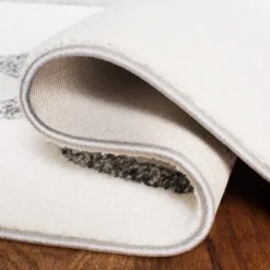 Carousel Kids CRK188 Area Rug - Safavieh -Safavieh GUEST 56591890 0ce9 4891 be55 74cf3b26aea0