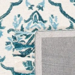 3'x5' Jacquard Hooked Accent Rug Ivory/Turquoise - Safavieh -Safavieh GUEST 63396173 eb5c 4c57 ae97 13dc36390f20