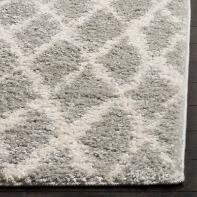 Larkspur Loomed Rug - Safavieh 2 Larkspur Loomed Rug - Safavieh - Image 2