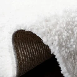 Suzan Rug - Safavieh -Safavieh GUEST 75e8ee50 5890 4483 aa4c e00e2a6c9914