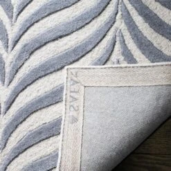 Malibu Geometric Tufted Area Rug - Safavieh -Safavieh GUEST 87df5065 b5f3 4e2b 9d4c a1bc3af410d3