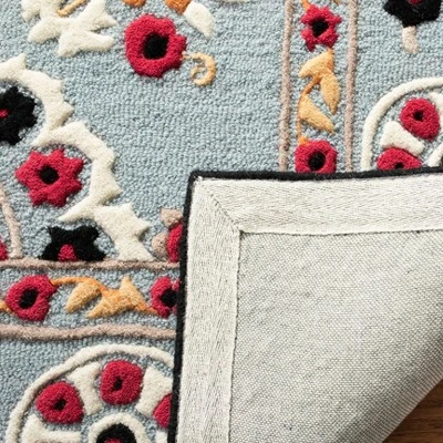 Joann Medallion Tufted Accent Rug - Safavieh 2 Joann Medallion Tufted Accent Rug - Safavieh - Image 2