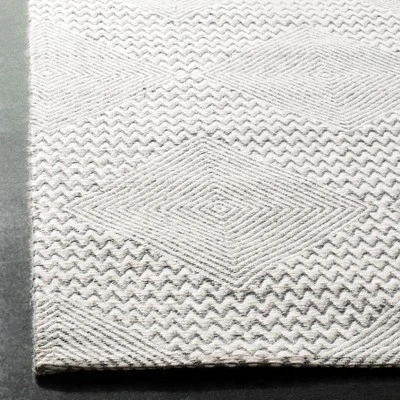 Flossie Geometric Area Rug - Safavieh 1 Flossie Geometric Area Rug - Safavieh