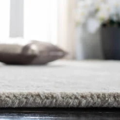 Kelley Damask Tufted Area Rug - Safavieh 10 Kelley Damask Tufted Area Rug - Safavieh -Safavieh GUEST 90c8b15f 74cf 43b4 a2ba 919b9c25827b