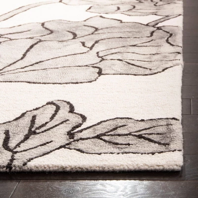 Haslett Rug - Safavieh 1 Haslett Rug - Safavieh