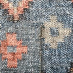 Kilim KLM753 Hand Loomed Area Rug - Safavieh -Safavieh GUEST 99e4840d c2a8 4afc b26d b9bcc72fd88d