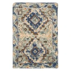 Christina Medallion Tufted Accent Rug - Safavieh -Safavieh GUEST b1499b6d 3d95 4eac a68c 04cf138438eb