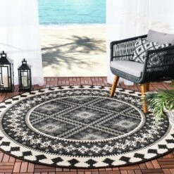 Veranda VER099 Power Loomed Indoor/Outdoor Area Rug - Safavieh