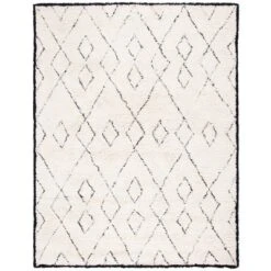 Rosalina Rug Ivory/Black - Safavieh 15 Rosalina Rug Ivory/Black - Safavieh -Safavieh GUEST da5e2084 c243 48b6 92dc 2a635fd0e1de