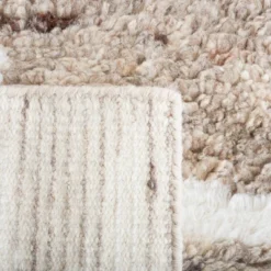 Casablanca CSB541 Hand Knotted Area Rug - Safavieh -Safavieh GUEST eacfae89 a7b7 4834 a991 0446a818b8b5