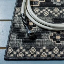 Veranda VER095 Power Loomed Indoor/Outdoor Area Rug - Safavieh